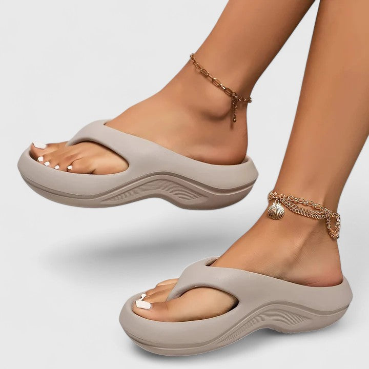 Evelyn & Clarke® | Orthopedic Slide Sandals